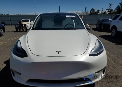 2022 Tesla Model Y from USA, damaged, VIN 7SAYGDEF7NF544199